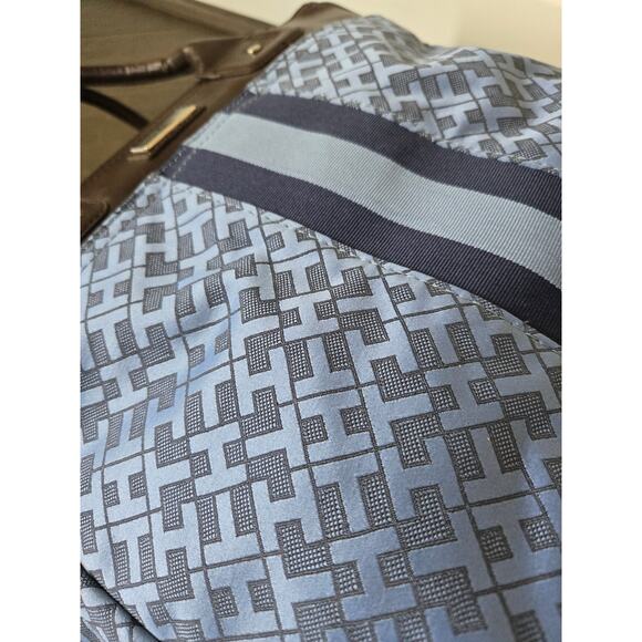 Tommy Hilfiger Monogram Tote Bag Brown Leather & Blue Pattern 13"x13"x4.5" - Picture 6 of 13